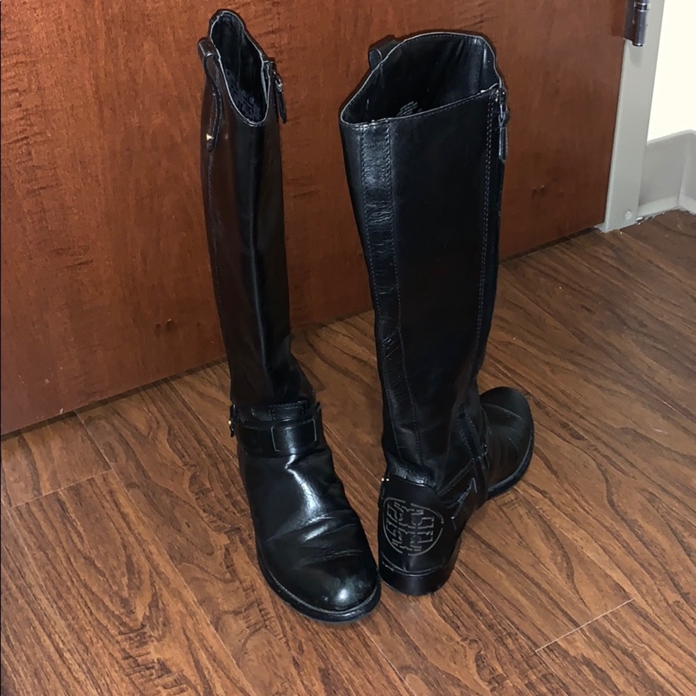 Riding boots